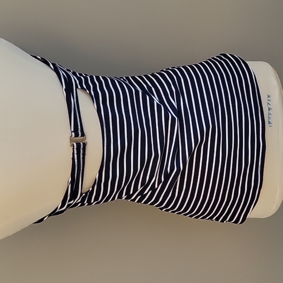 A Pea in The Pod straplesss striped swim top womens size L - Picture 4 of 4